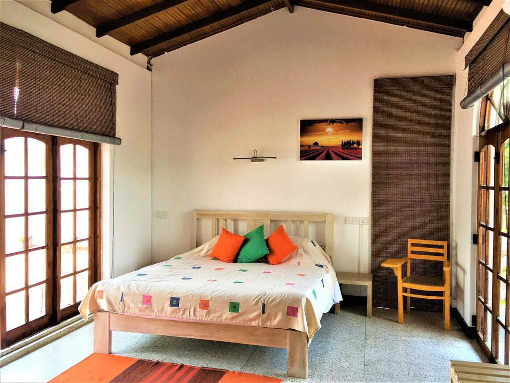 Dolce Italia Rooms Коломбо Экстерьер фото